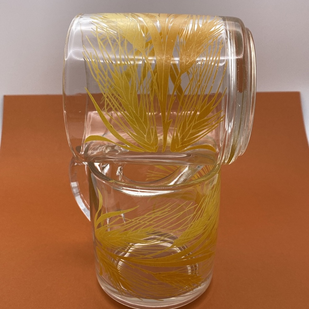 Vintage Libby Golden Yellow Wheat Glass Coffee Cups Made In USA Set Of Two - Picture 5 of 6